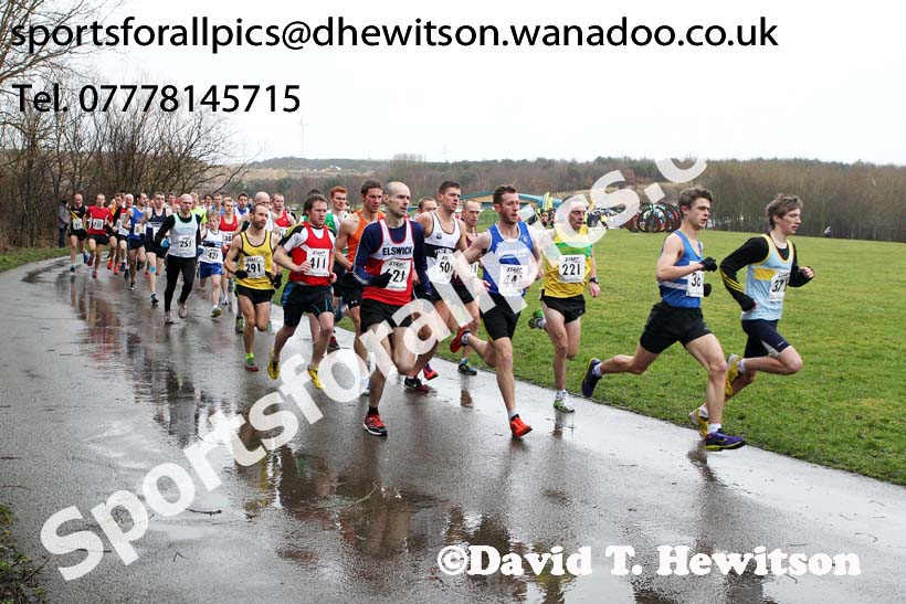 Start of the senior mens Royal Signals Relays, Hetton. Photo: David T. Hewitson/Sports for All Pics